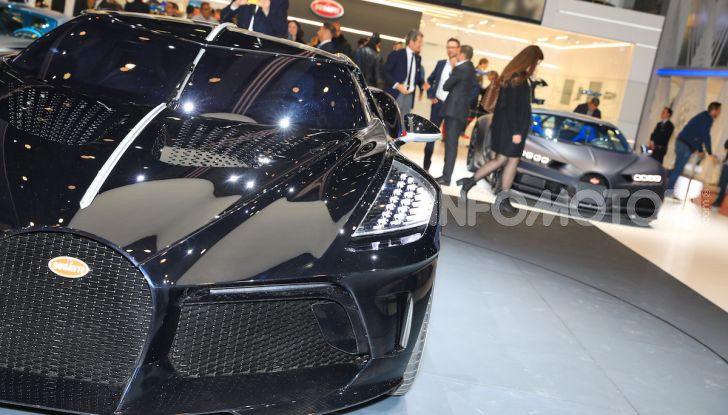 Cristiano Ronaldo vuole comprare la Bugatti La Voiture Noire per 18 milioni - Foto 12 di 32