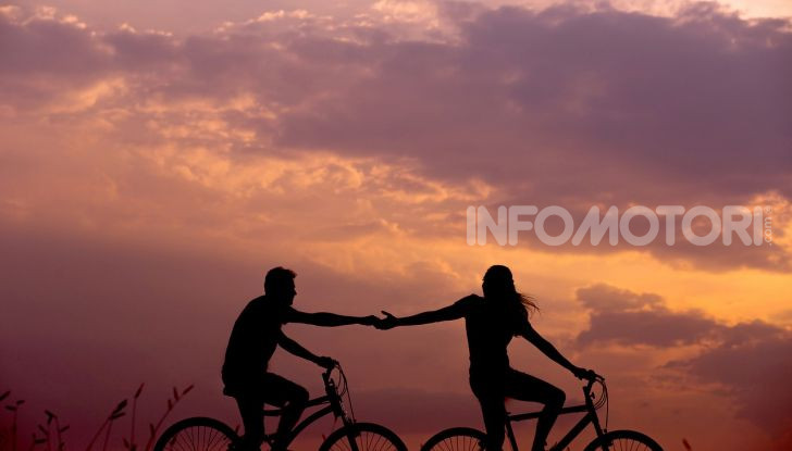 De Bertoldi: ciclisti solo con casco, assicurazione e targa - Foto 6 di 13