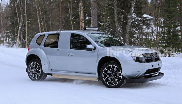 Dacia Duster Elettrica 2020: Regina del best-buy a zero emissioni - Foto 15 di 16