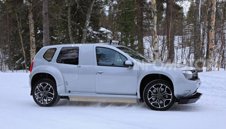 Dacia Duster Elettrica 2020: Regina del best-buy a zero emissioni - Foto 14 di 16