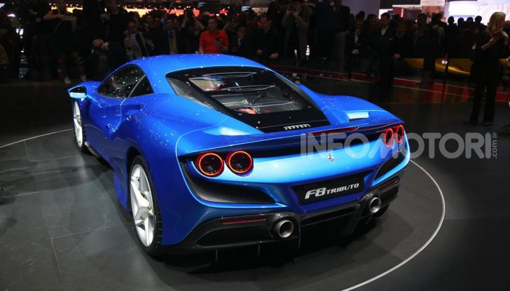 Ferrari F8 Tributo, berlinetta a motore centrale-posteriore - Foto 3 di 20