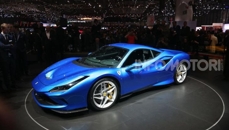 Ferrari F8 Tributo, berlinetta a motore centrale-posteriore - Foto 4 di 20
