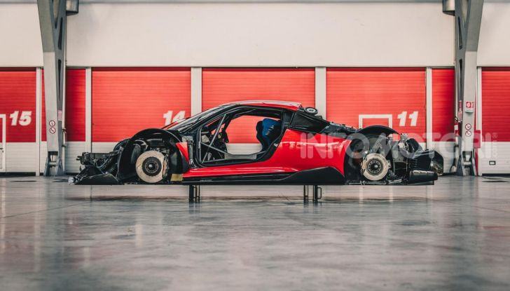 Ferrari P80/C: la one-off di Maranello per abbattere i limiti della tecnica - Foto 8 di 14