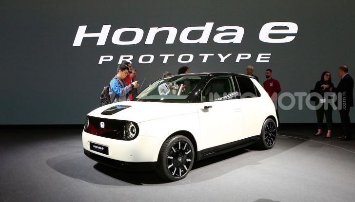 Honda e-Prototype: la nuova auto elettrica giapponese - Foto 13 di 13
