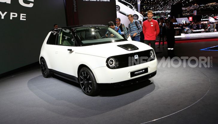 Honda e-Prototype: la nuova auto elettrica giapponese - Foto 5 di 13