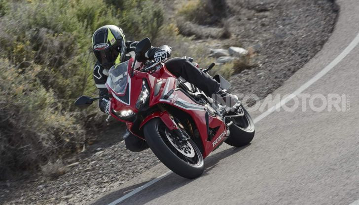 Prova su strada Honda CB650R e CBR650R 2019, caratteristiche, prezzi ed opinioni - Foto 70 di 78