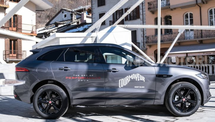 Jaguar F-Pace: tutte le novità della versione 2019 - Foto 3 di 32