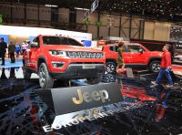 Jeep Renegade e Compass PHEV con tecnologia ibrida plug-in