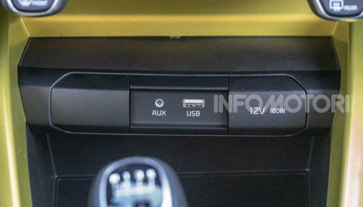 Prova Kia Stonic 1.6 CRDI da 110 CV: il Crossover per tutti! - Foto 15 di 34