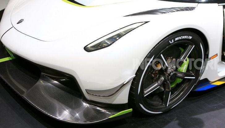 Koenigsegg Jesko, supercar a etanolo da 1.600 CV - Foto 13 di 17