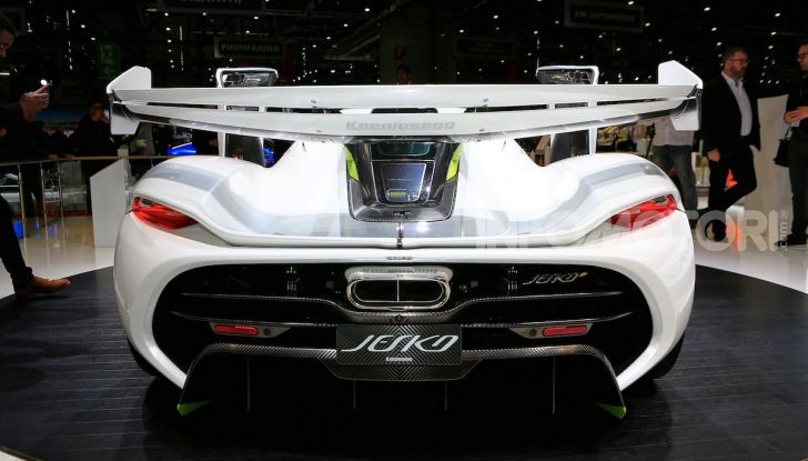 Koenigsegg Jesko, supercar a etanolo da 1.600 CV - Foto 14 di 17