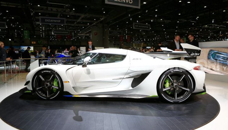 Koenigsegg Jesko, supercar a etanolo da 1.600 CV - Foto 4 di 17