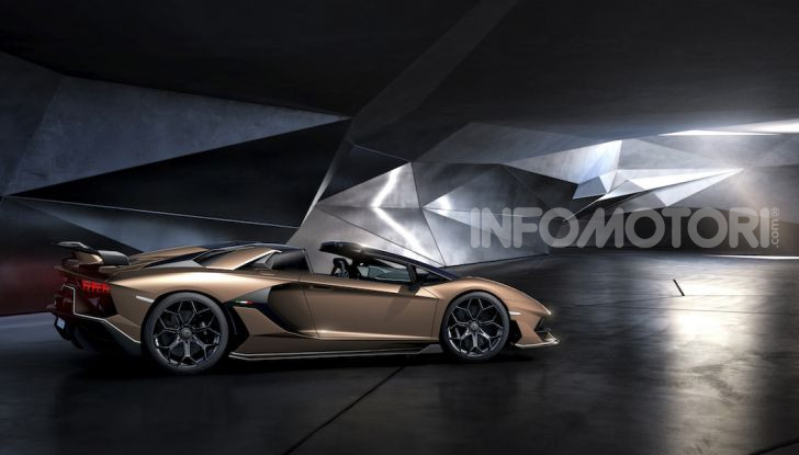 Lamborghini conferma l’interesse verso gli NFT: in arrivo un’Aventador speciale? - Foto 11 di 33