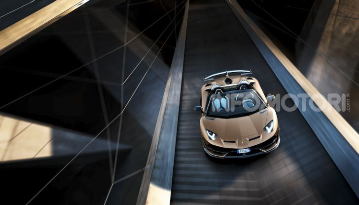 Lamborghini conferma l’interesse verso gli NFT: in arrivo un’Aventador speciale? - Foto 17 di 33