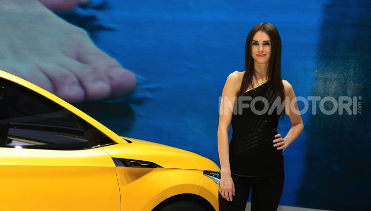 Le ragazze più belle al Salone di Ginevra 2019 - Foto 14 di 27