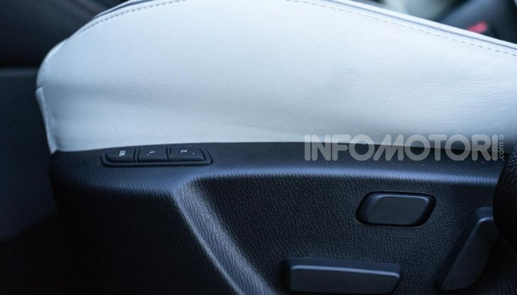 Prova Mazda CX-3 con il benzina da 121CV: tanto divertimento e stile! - Foto 30 di 36