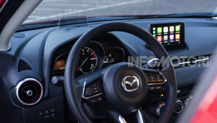 Prova Mazda CX-3 con il benzina da 121CV: tanto divertimento e stile! - Foto 32 di 36
