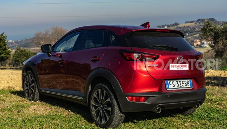 Prova Mazda CX-3 con il benzina da 121CV: tanto divertimento e stile! - Foto 7 di 36