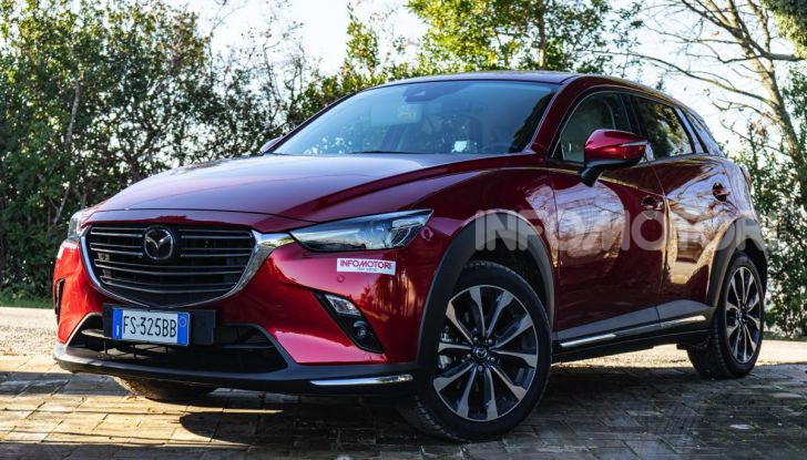 Prova Mazda CX-3 con il benzina da 121CV: tanto divertimento e stile! - Foto 14 di 36