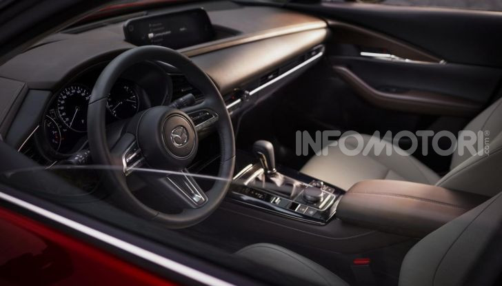 Mazda CX-30: motori, allestimenti e prezzi - Foto 18 di 19