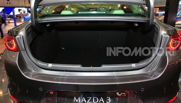 Nuova Mazda3 2019, debutta la quarta generazione della compatta - Foto 12 di 12