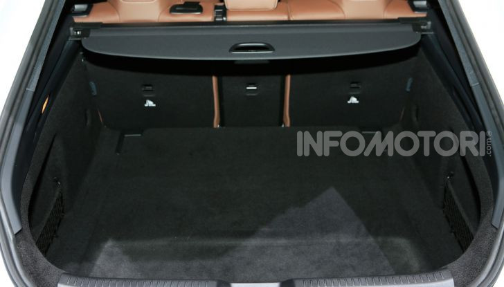 Mercedes CLA Shooting Brake: la berlina tedesca con l’aria da coupé - Foto 11 di 28