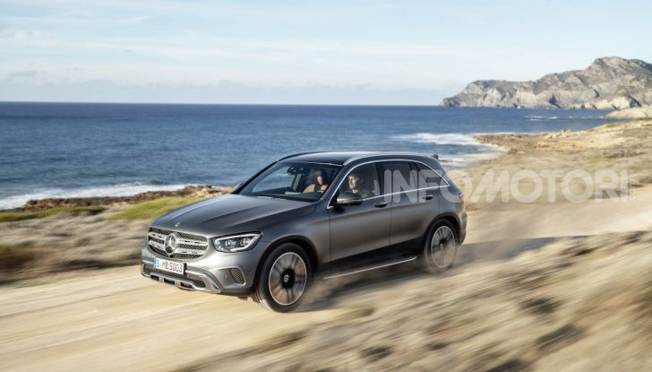 Nuova Mercedes GLC: per la strada e per l’offroad - Foto 20 di 26