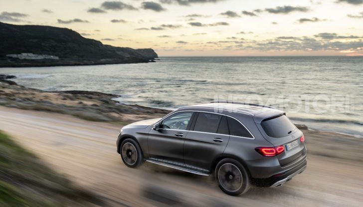 Nuova Mercedes GLC: per la strada e per l’offroad - Foto 23 di 26