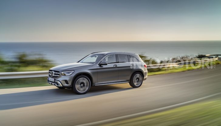 Nuova Mercedes GLC: per la strada e per l’offroad - Foto 3 di 26
