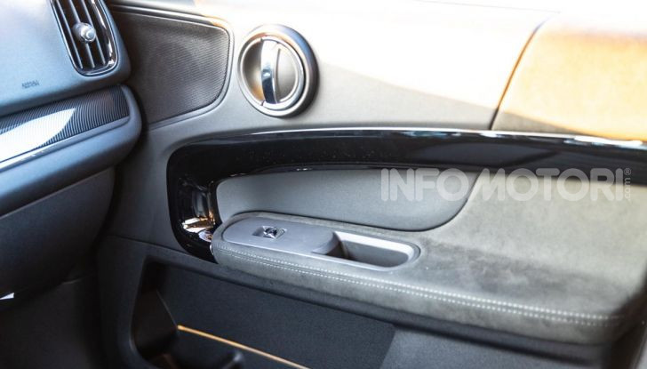 Prova MINI Countryman ibrida plug-in 2019: 224CV per risparmiare - Foto 37 di 57