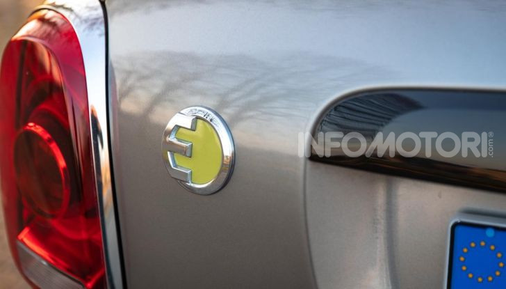 Prova MINI Countryman ibrida plug-in 2019: 224CV per risparmiare - Foto 31 di 57