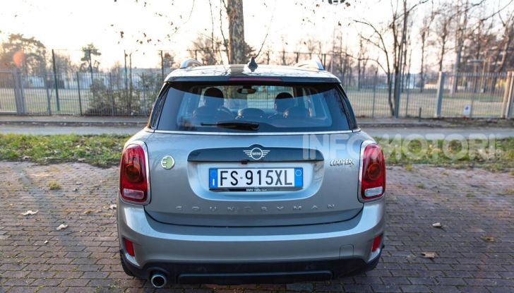 Prova MINI Countryman ibrida plug-in 2019: 224CV per risparmiare - Foto 29 di 57