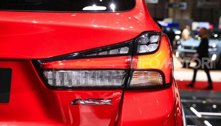 Nuovo Mitsubishi ASX 2020: restyling nipponico per il SUV compatto - Foto 12 di 20