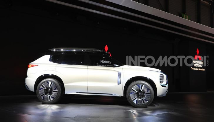 Mitsubishi Engelberg Tourer: SUV elettrico per il Salone di Ginevra 2019 - Foto 18 di 40