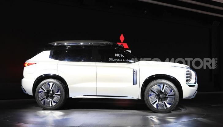 Mitsubishi Engelberg Tourer: SUV elettrico per il Salone di Ginevra 2019 - Foto 19 di 40