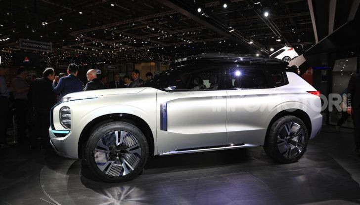Mitsubishi Engelberg Tourer: SUV elettrico per il Salone di Ginevra 2019 - Foto 4 di 40