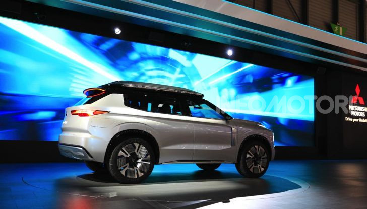 Mitsubishi Engelberg Tourer: SUV elettrico per il Salone di Ginevra 2019 - Foto 33 di 40