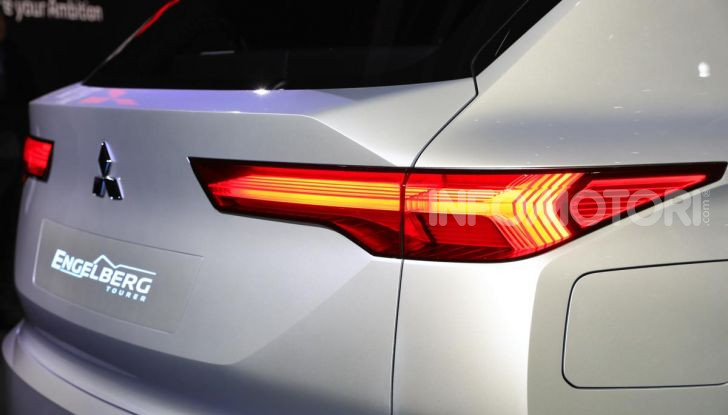 Mitsubishi Engelberg Tourer: SUV elettrico per il Salone di Ginevra 2019 - Foto 10 di 40