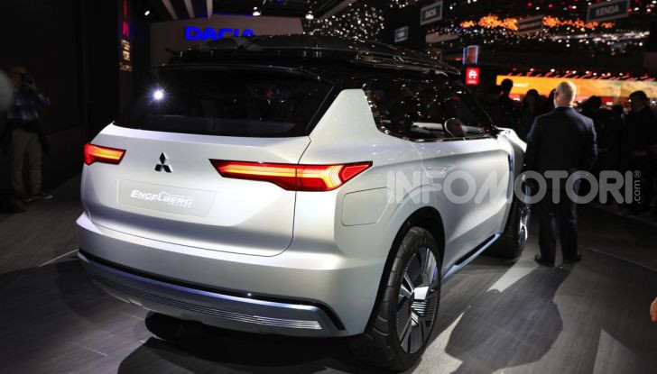 Mitsubishi Engelberg Tourer: SUV elettrico per il Salone di Ginevra 2019 - Foto 12 di 40