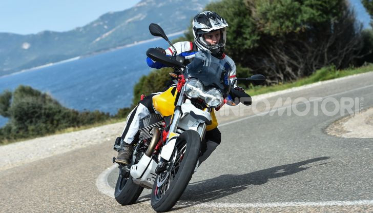 La Moto Guzzi V85TT piace e Mandello assume 18 giovani operai - Foto 53 di 116