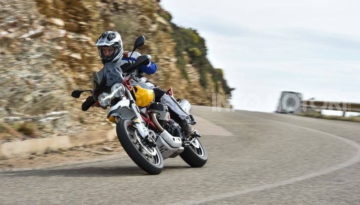 La Moto Guzzi V85TT piace e Mandello assume 18 giovani operai - Foto 66 di 116