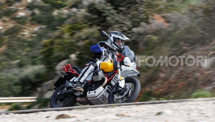 La Moto Guzzi V85TT piace e Mandello assume 18 giovani operai - Foto 87 di 116