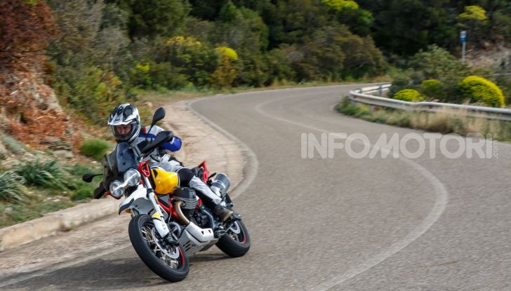 La Moto Guzzi V85TT piace e Mandello assume 18 giovani operai - Foto 114 di 116