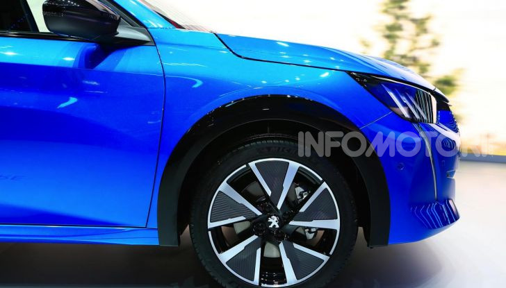 Peugeot e-208 elettrica: dati, caratteristiche e prestazioni - Foto 8 di 20