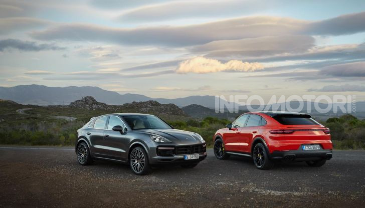 Porsche Cayenne Coupé Turbo 2019: più sportività per il SUV Premium - Foto 1 di 9