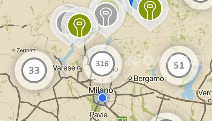 Milano: nel 2023 distributori dotati di colonnine per auto elettriche - Foto 15 di 15