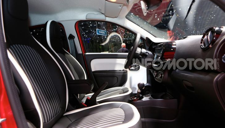 Nuova Renault Twingo 2019: la citycar scattante e ancora più colorata - Foto 15 di 20