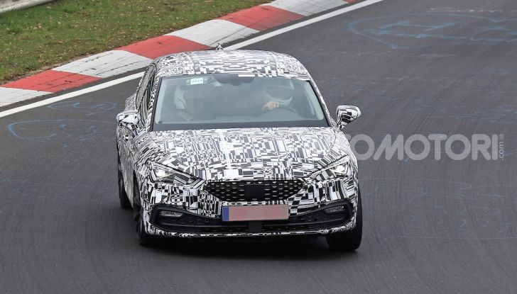 Nuova Seat Leon 2020, linee riviste e tecnologia ibrida - Foto 7 di 31