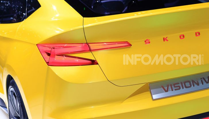 Skoda Vision iV: a Ginevra arriva l’auto elettrica del futuro - Foto 4 di 35