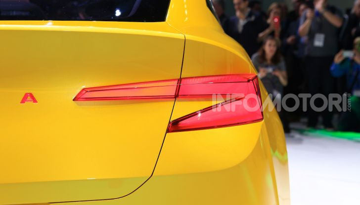 Skoda Vision iV: a Ginevra arriva l’auto elettrica del futuro - Foto 21 di 35